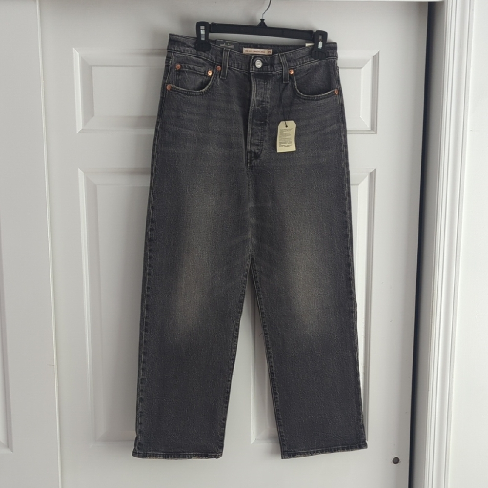 NWT Levi's Ribcage Straight Ankle